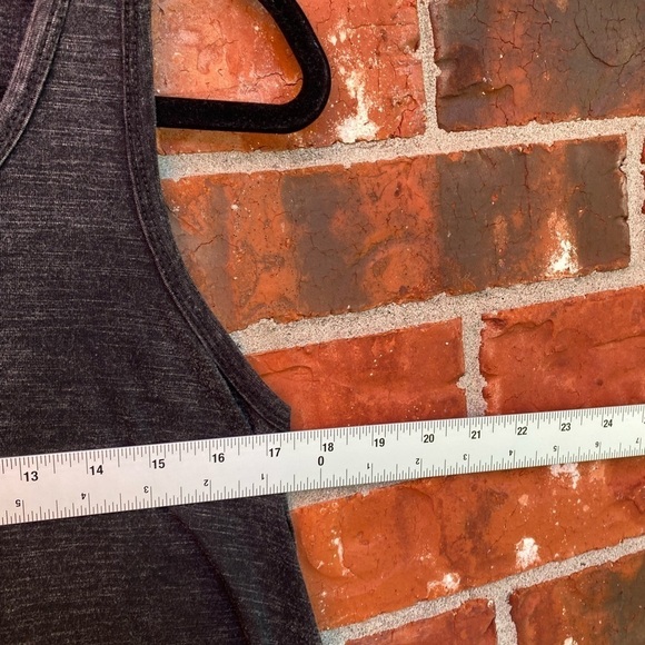 Umgee Small Gray Boho Burnout Washout Sharkbite Sleeveless Swing Tank Cross - Picture 7 of 9